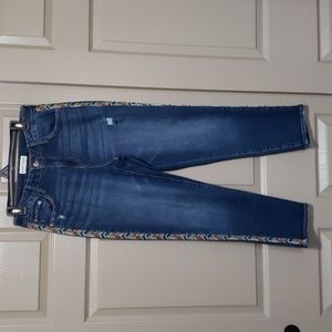 Knox Rose boho colorful embroidery trim denim jeans size 6
